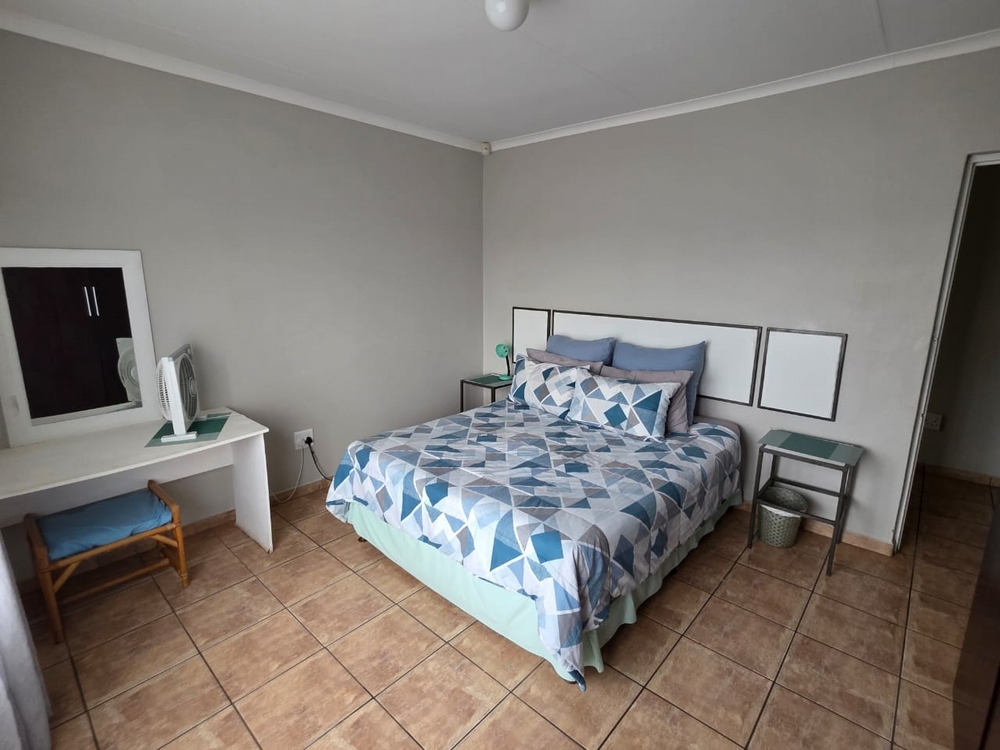 Beaumont Holiday Home